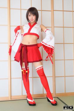 《我们结婚了鲸鱼夫妇》