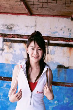 前后灌满丰满麻麻大屁股